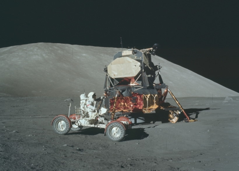 NASA нашло обломки разбившегося индийского лунного аппарата.