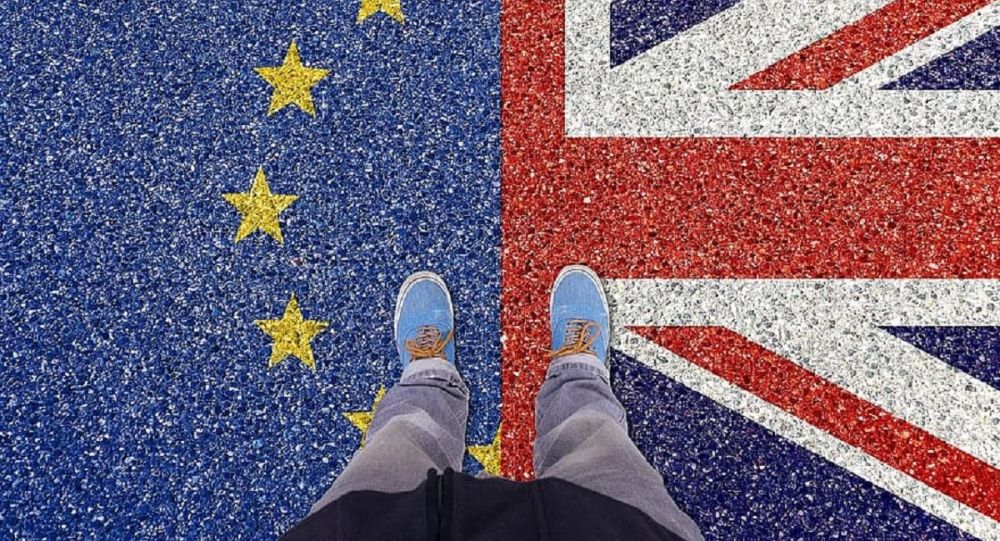 ЕС предупреждает Великобританию о соблюдении условий Brexit после того, как Великобритания опубликует сделку на внутреннем рынке