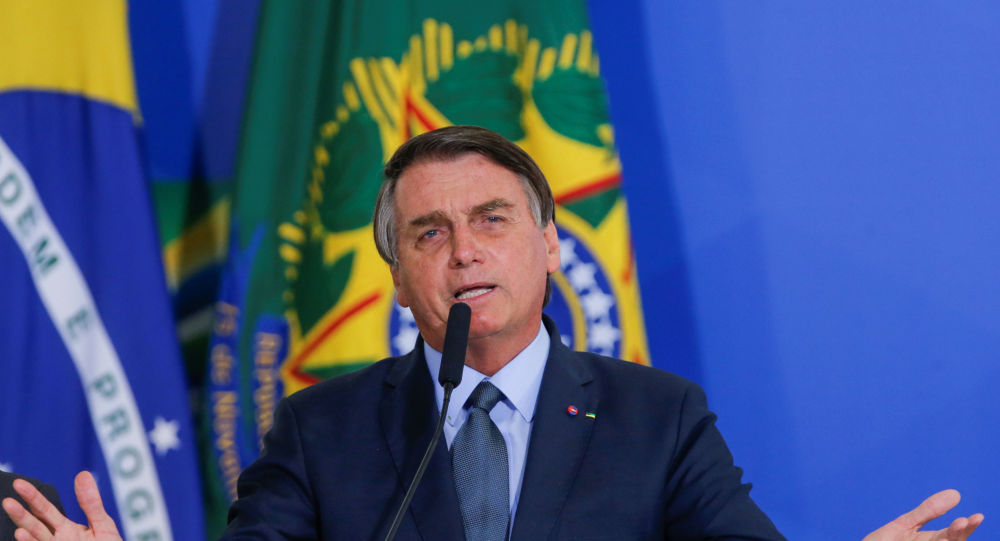 Президент Бразилии Болсонару перенесет операцию в пятницу — отчет