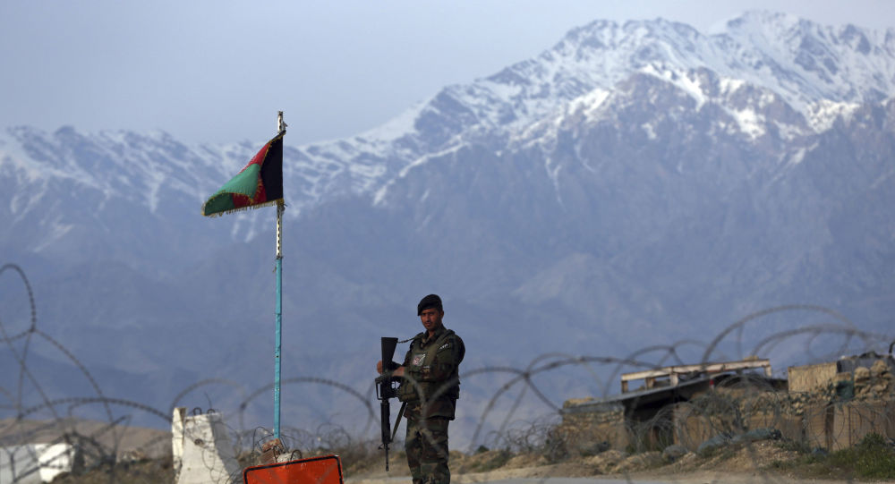 Афганские силы атакуют талибов в провинции Гильменд, заявляют местные власти