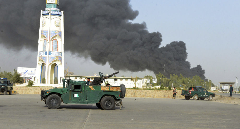 По словам военных, в южной провинции Кандагар в Афганистане произошел взрыв автомобильной бомбы