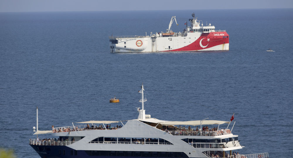 Турция продлевает геологоразведочную миссию в Восточном Средиземноморье до 4 ноября