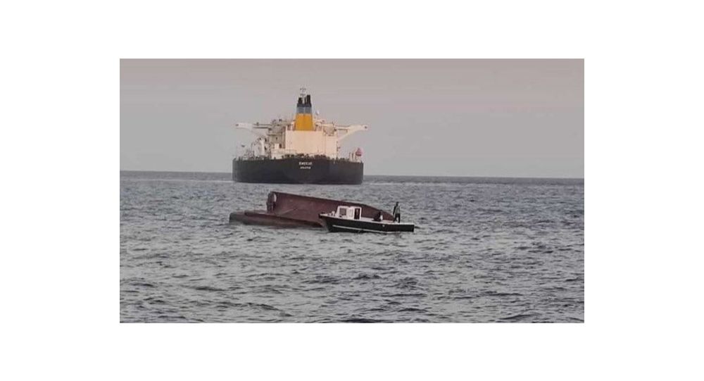 4 человека погибли, один человек пропал без вести после столкновения турецкого рыболовного судна и греческого танкера в Средиземном море