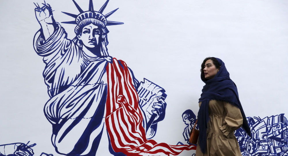 Иранский Рухани злорадствует: «Режим США, который мечтал о падении Ирана, сам повергнут»