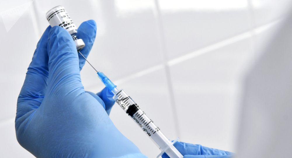 Представитель президента Боливии сообщил, что в середине января ожидается поставка российской вакцины «Спутник V»