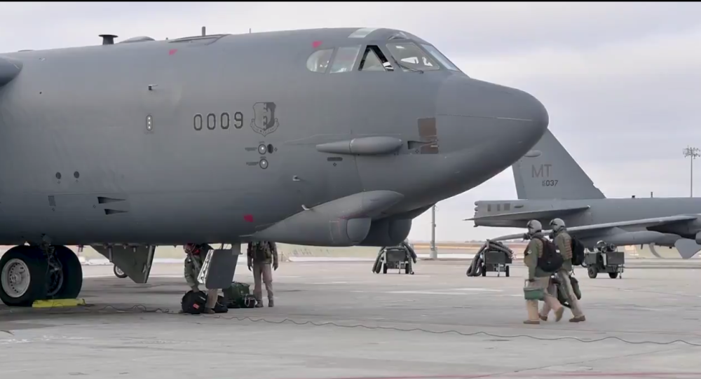 США отправляют бомбардировщики B-52 на Ближний Восток после объявления о дальнейшем выводе войск