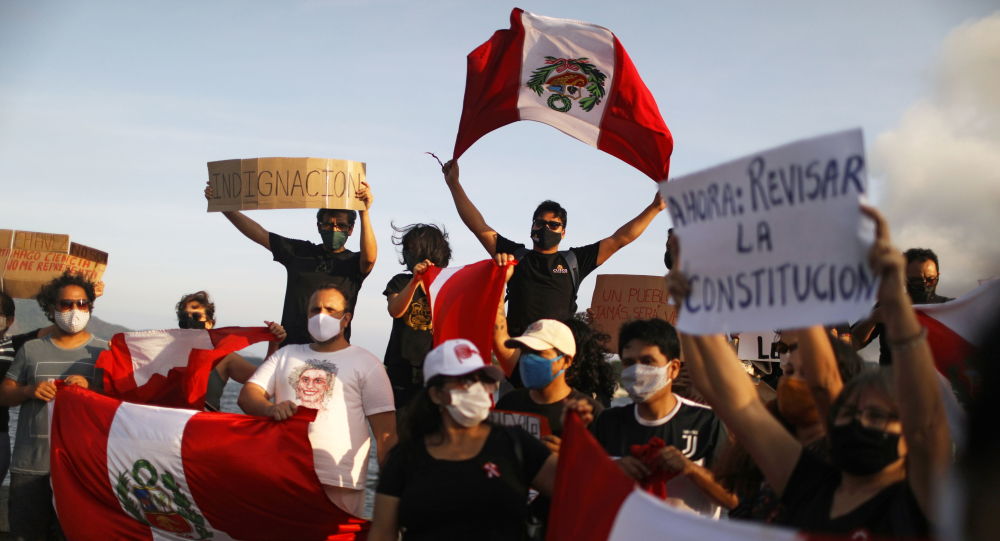 Три президента за один месяц: что стоит за социальными беспорядками в Перу и кто может объединить нацию?