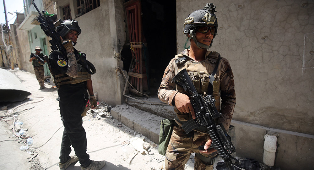 В сообщениях говорится, что иракские силы ликвидируют террористическую группу из 15 человек в провинции Ниневия