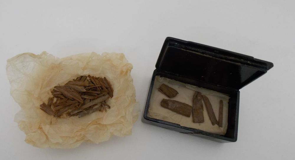 Бесценный утерянный артефакт из Великой пирамиды в Гизе наткнулся на шотландскую сигарную коробку