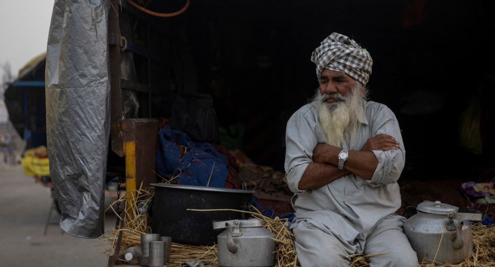 Кормушки с пустыми желудками: индийские фермеры начали голодовку на целый день