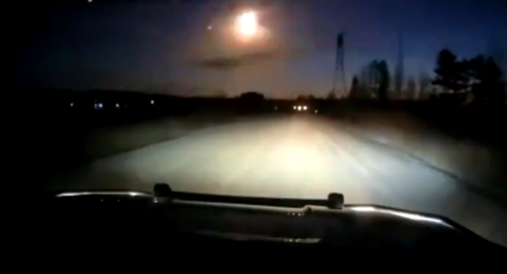 Видео: шериф полиции Миннесоты снимает «метеоритный дождь» на камеру