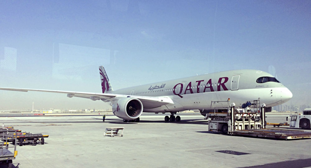 Бахрейн возобновит авиасообщение с Катаром в понедельник — отчеты