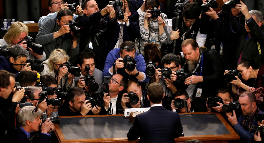 Цукерберг утверждает, что Facebook навсегда наложит ограничения на политический контент