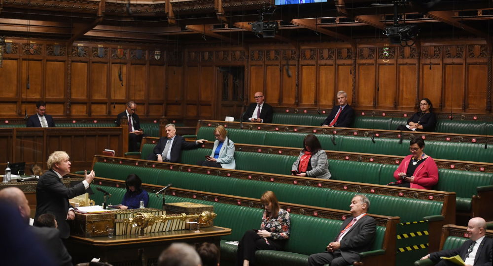 Премьер-министр Великобритании Борис Джонсон провел сессию вопросов и ответов в парламенте