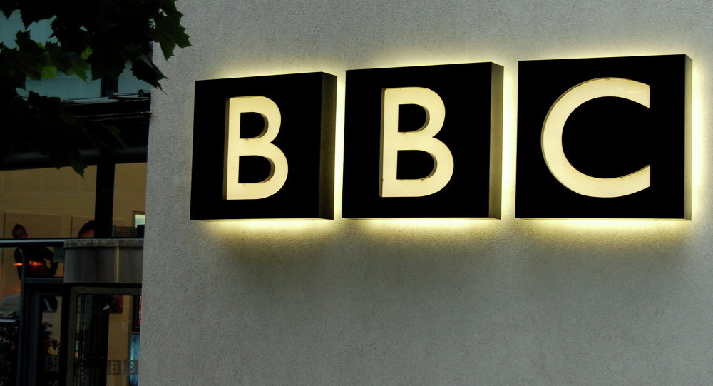 «О защите учреждения, а не отдельных лиц»: сотрудники BBC, «виновные в злоупотреблениях», сохранили рабочие места