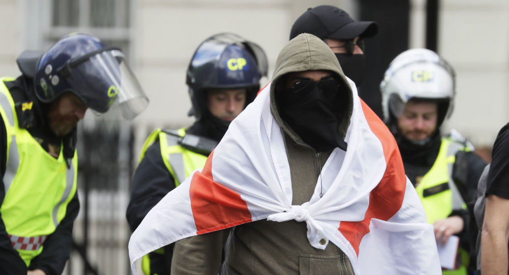 Левые экстремисты используют BLM и XR в качестве прикрытия, создают угрозу безопасности Великобритании, считает эксперт по терроризму