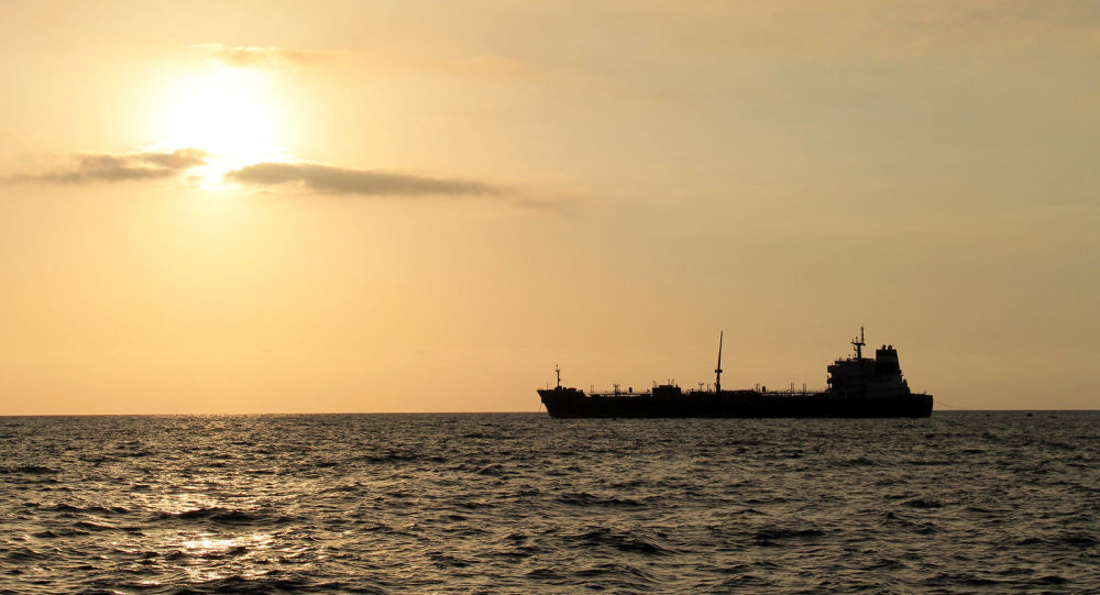 Пираты атакуют нефтяной танкер в Гвинейском заливе — компания морской безопасности