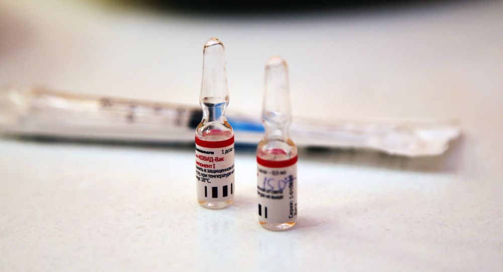 Результаты испытаний российской вакцины против коронавируса Sputnik V «обнадеживают», говорит Фаучи