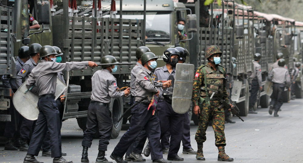 США вводят санкции против двух генералов Мьянмы из-за переворота, Blinken предупреждает о дальнейших действиях