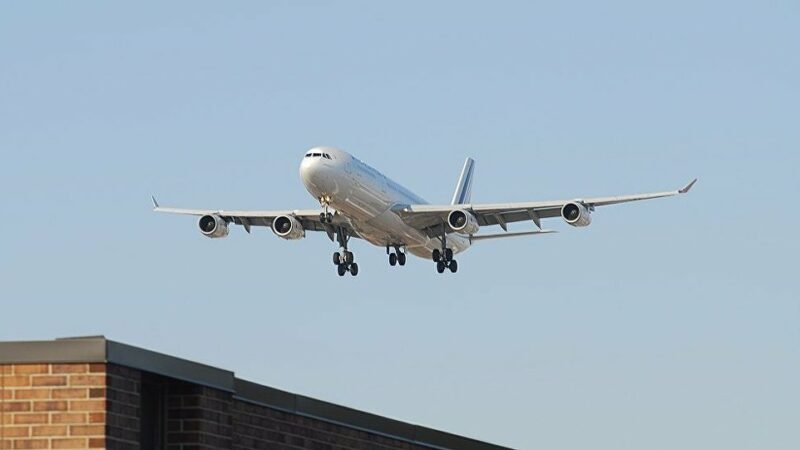 Франция, план действий ЕС по спасательному пакету Air France, заявил министр финансов