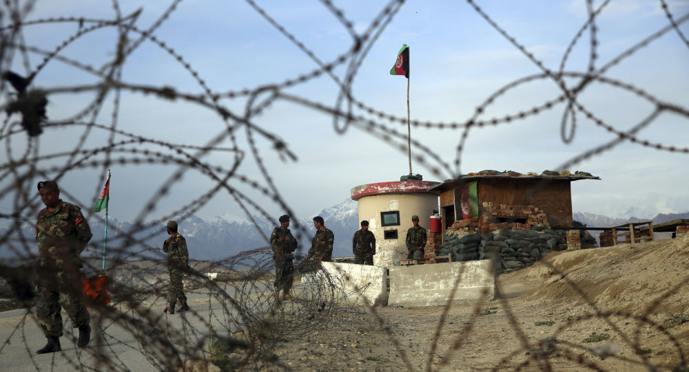 Аванпосты афганской армии быстро уступают дорогу талибам, поскольку уход США продолжается