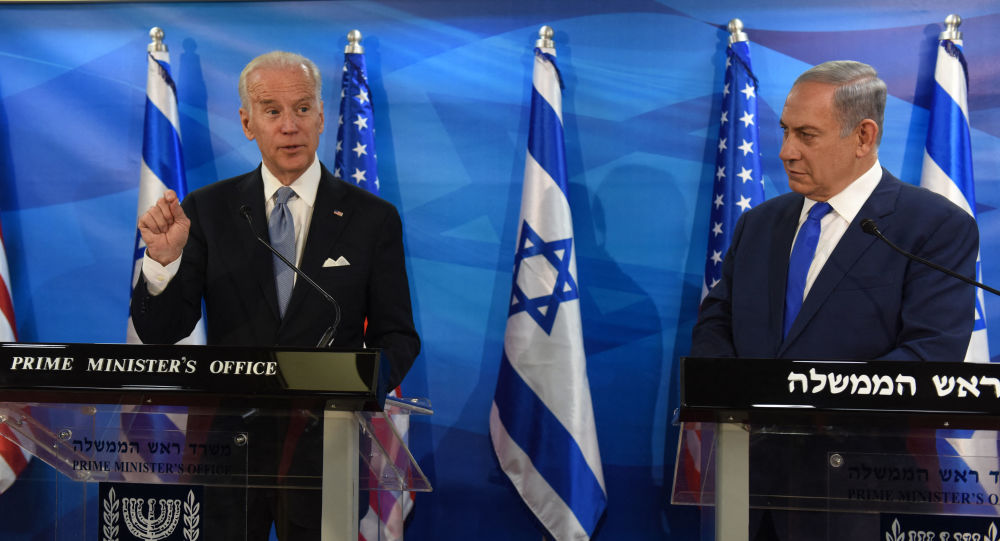 Байден, как сообщается, в частном разговоре передает Нетаньяху более твердое послание, чем в публичном заявлении