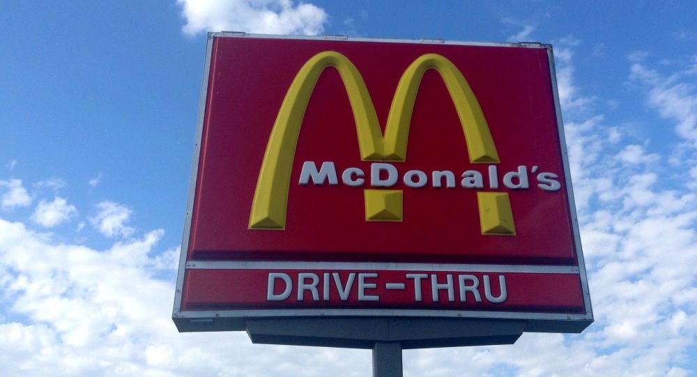 Не люблю это: McDonald’s утверждает, что утверждения американских женщин о бургерах с фекалиями «необоснованны»