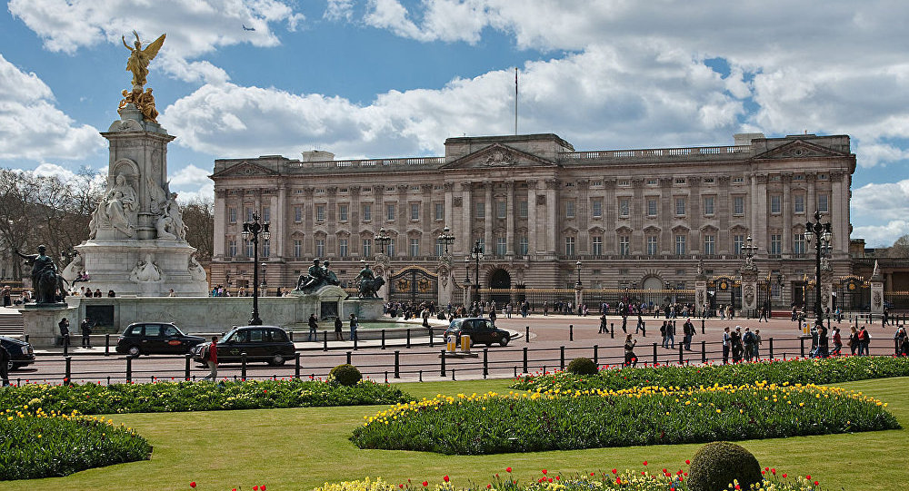 Не ожидается, что королева вернется в Букингемский дворец после смерти Филиппа: вот почему