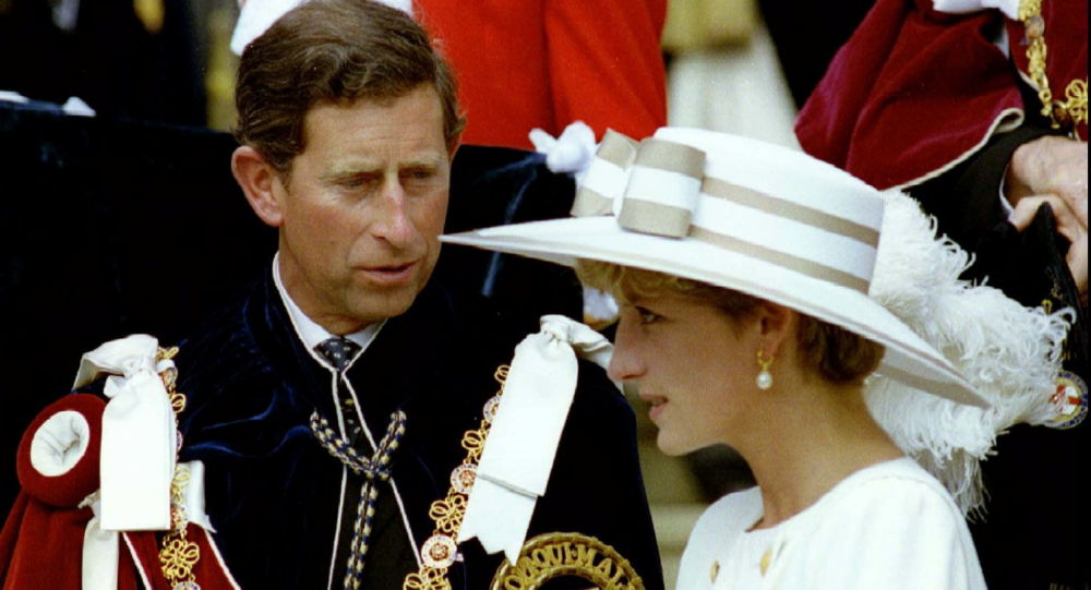 Принцу Чарльзу потребовались десятилетия, чтобы справиться с ущербом, нанесенным Дианой во время интервью, утверждает приятель