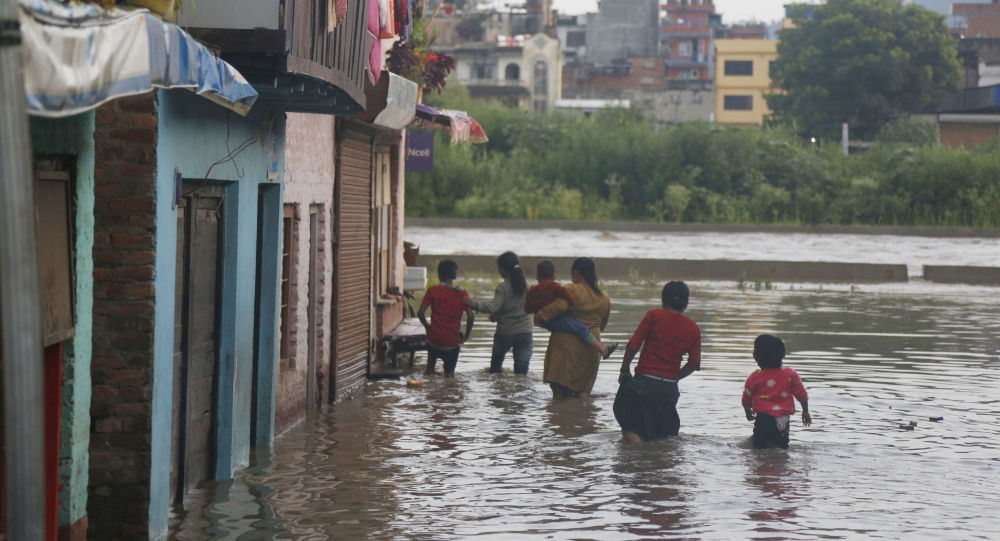 Более 50 человек пропали без вести в Непале, 10 человек погибли в Бутане в результате сезона дождей, наносящих ущерб Южной Азии