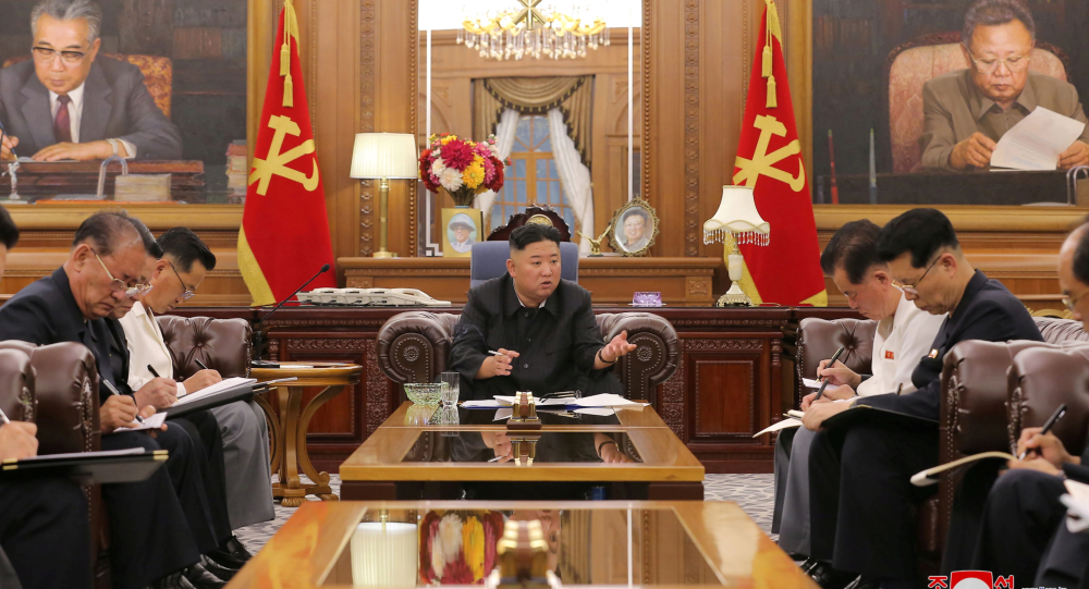 Лидер Северной Кореи Ким пообещал повысить боевую эффективность