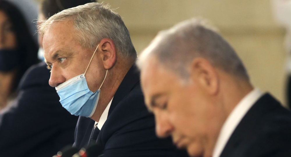Нетаньяху предложил Ганцу пост премьер-министра на три года в попытке заблокировать правительство Лапида — отчеты