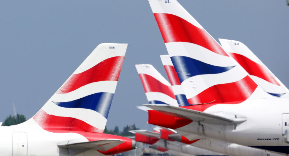 Самолет British Airways упал на нос в аэропорту Хитроу