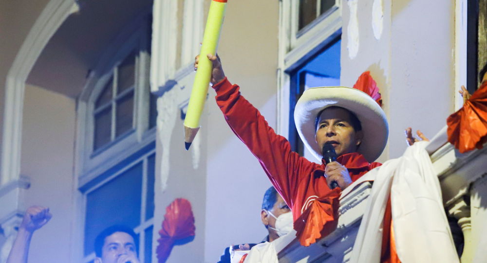 Социалист Кастильо призывает избирательную комиссию Перу «защитить голосование», поскольку Фухимори заявляет о мошенничестве