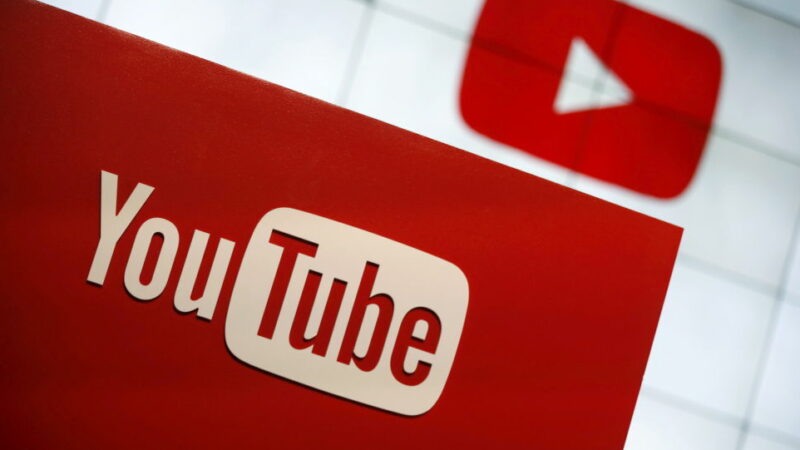 Наблюдатель за российскими СМИ заявляет, что YouTube игнорирует требования удалить ложную информацию