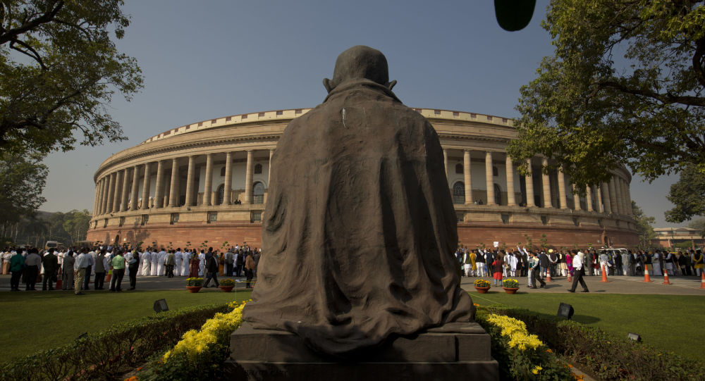 Нью-Дели готовится к хаосу в преддверии заседания парламента и мирных протестов фермеров