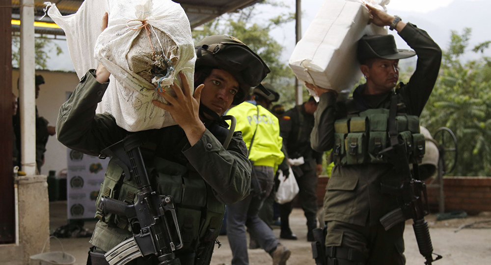 Президент Колумбии поздравил военных с уничтожением четырех крупных кокаиновых лабораторий