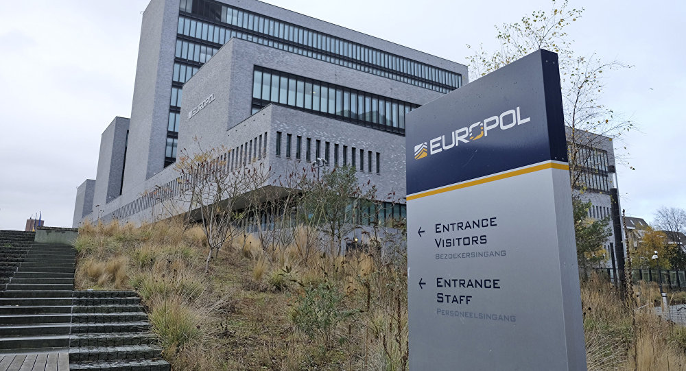 Тридцать три подозреваемых арестованы в европейском подавлении торговли детьми