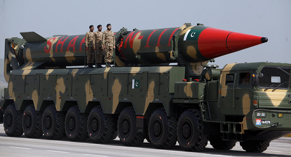 Джон Болтон критикует «двуличный Пакистан» из-за поддержки талибов и предлагает обезвредить ядерное оружие страны