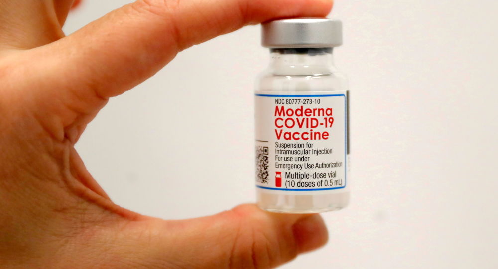 Двое мужчин умерли в Японии после получения второй дозы вакцины Moderna