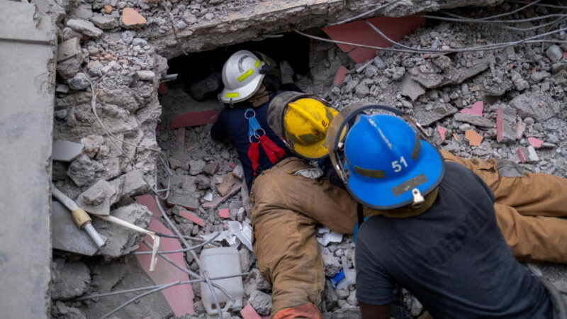 Испания направит 30 тонн гуманитарной помощи пострадавшему от землетрясения Гаити