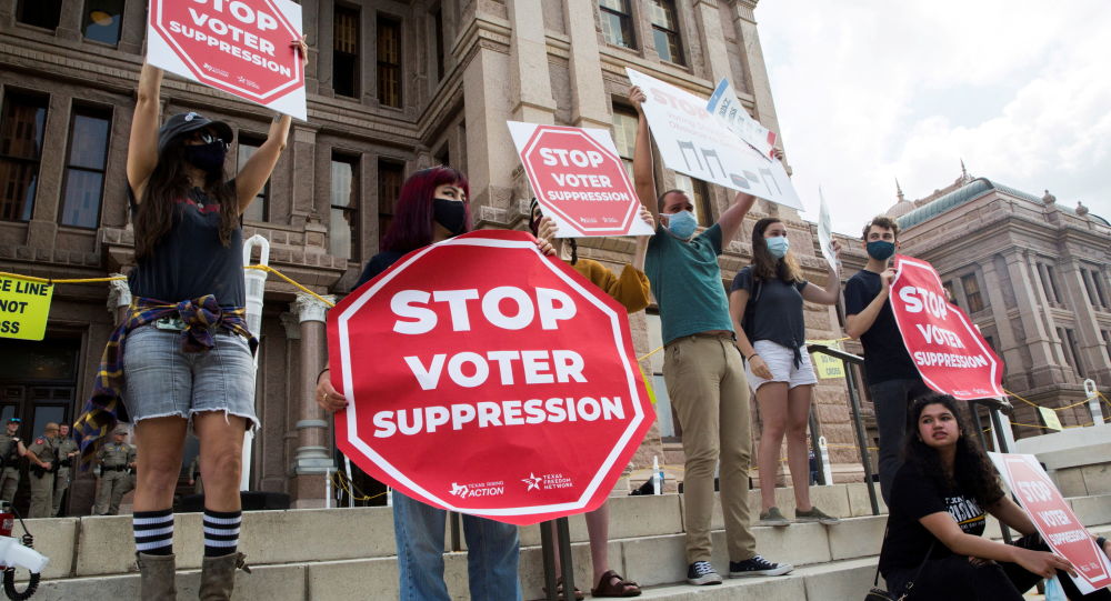 Сенат штата Техас одобрил законопроект о голосовании, поддержанный Республиканской партией, после 15-часового флибустьера