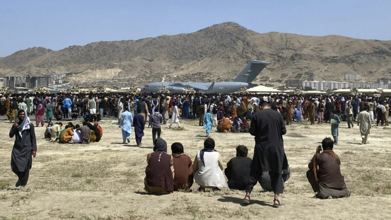 У США нет плана эвакуации американцев за пределы Кабула, помимо приказа «укрыться на месте», утверждают СМИ
