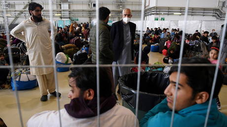 «Австрия не примет бегущих афганских беженцев, пока я у власти», — обещает канцлер Курц