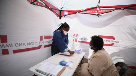 Глобальный фонд заявляет, что ответ на COVID-19 мешает борьбе с туберкулезом и СПИДом, в некоторых странах может вызвать больше смертей, чем пандемия — RT World News