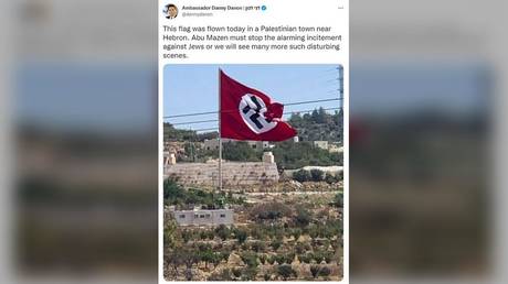 Необычно огромный нацистский флаг, который развевают палестинцы, заставляет скептиков кричать: «Фотошоп» (это не так)