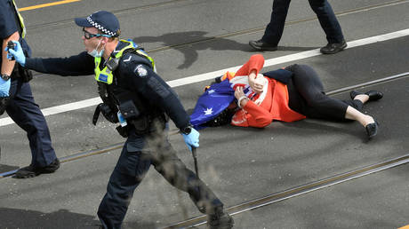Республиканцы США призывают ввести санкции против Австралии за обращение полиции с протестующими