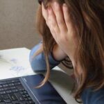 TikTok и Twitter троллиют под прицелом Франции, поскольку министр образования вмешивается в странную кампанию по киберзапугиванию в средней школе - RT World News