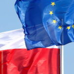 Франция заявила Польше, что государства, которые не играют по правилам ЕС, не получают `` преимуществ Европы '' на фоне спора из-за верховенства закона - RT World News