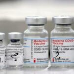 Исландия прекращает использование вакцины Moderna от COVID для всех возрастов из-за воспаления сердца - RT World News